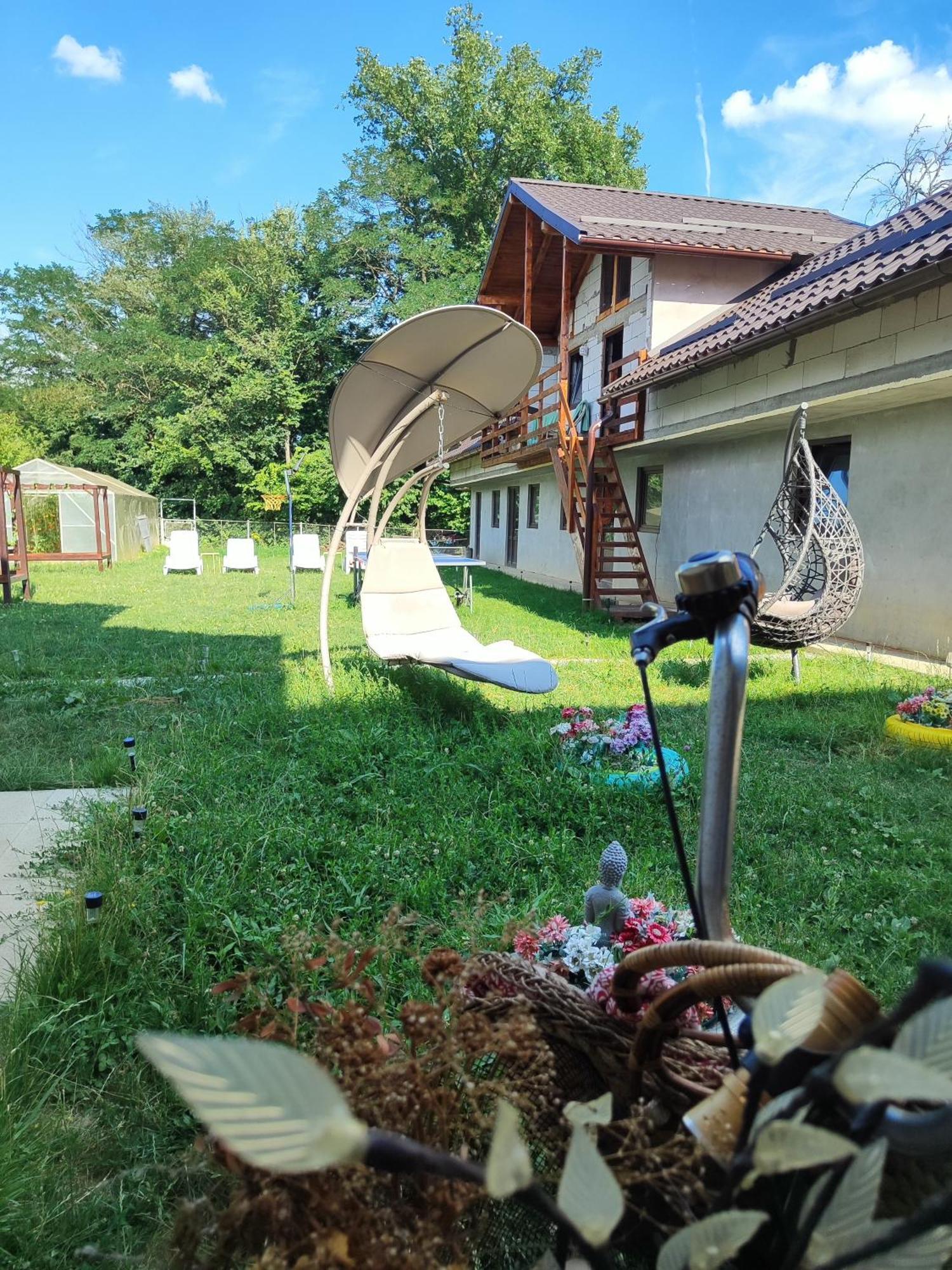 Happy Home Călimăneşti المظهر الخارجي الصورة